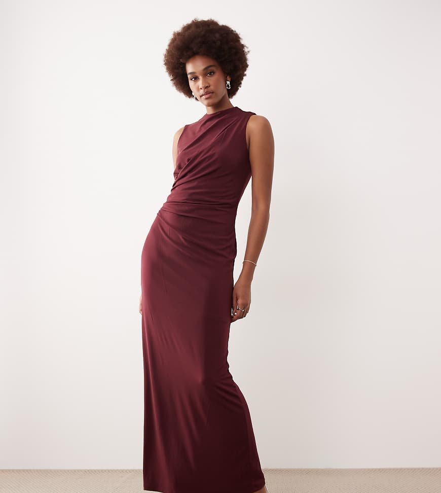 JDY Tall - Maxikleid in Burgunderrot mit Raffung von JDY Tall