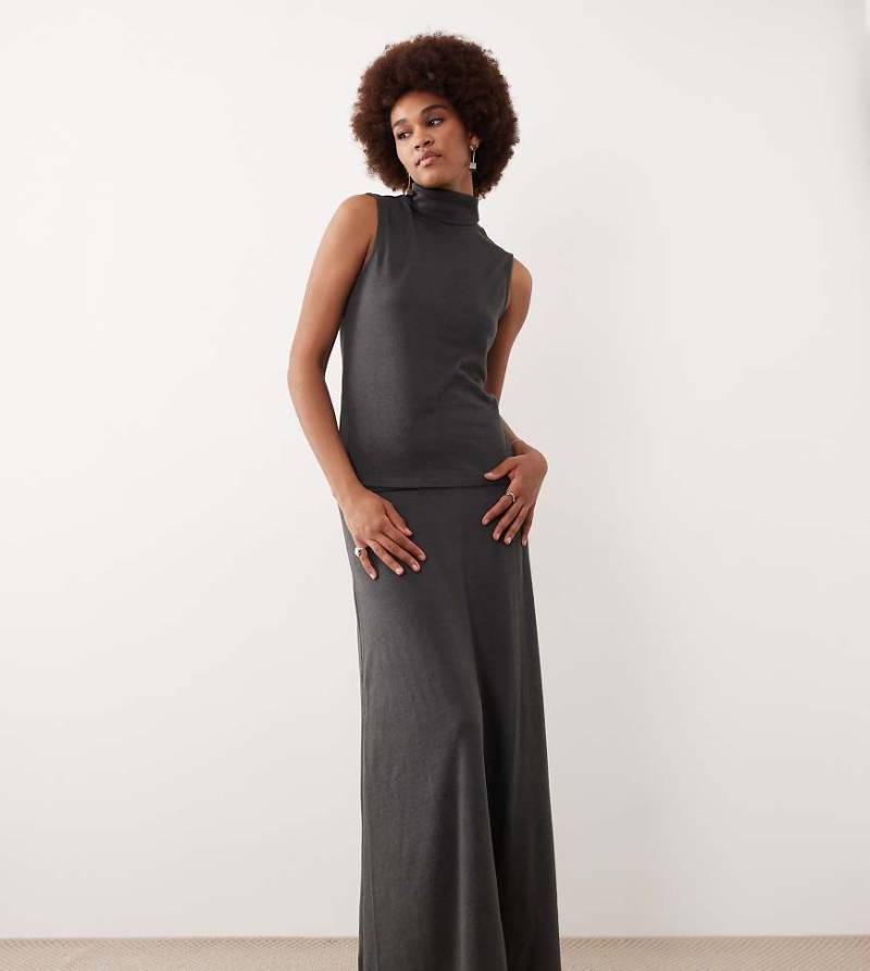 JDY Tall - Maxirock in Dunkelgrau, Kombiteil von JDY Tall