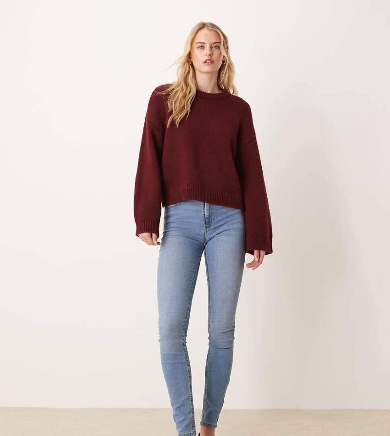 JDY Tall - Skinny-Jeans in Mittelblau mit hohem Bund von JDY Tall
