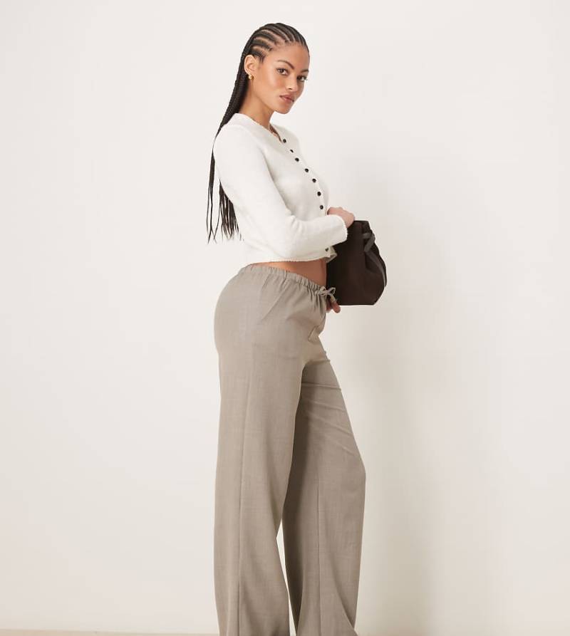 JDY Tall - Weit geschnittene Hose in Grau mit Schnürung vorne von JDY Tall