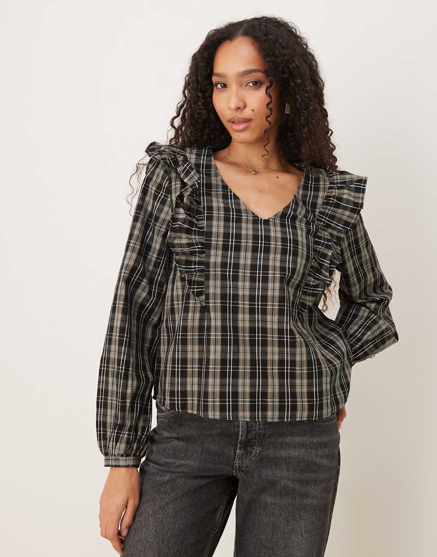 JDY - Bluse in Schwarz und Creme kariert mit Rüschendetail von JDY