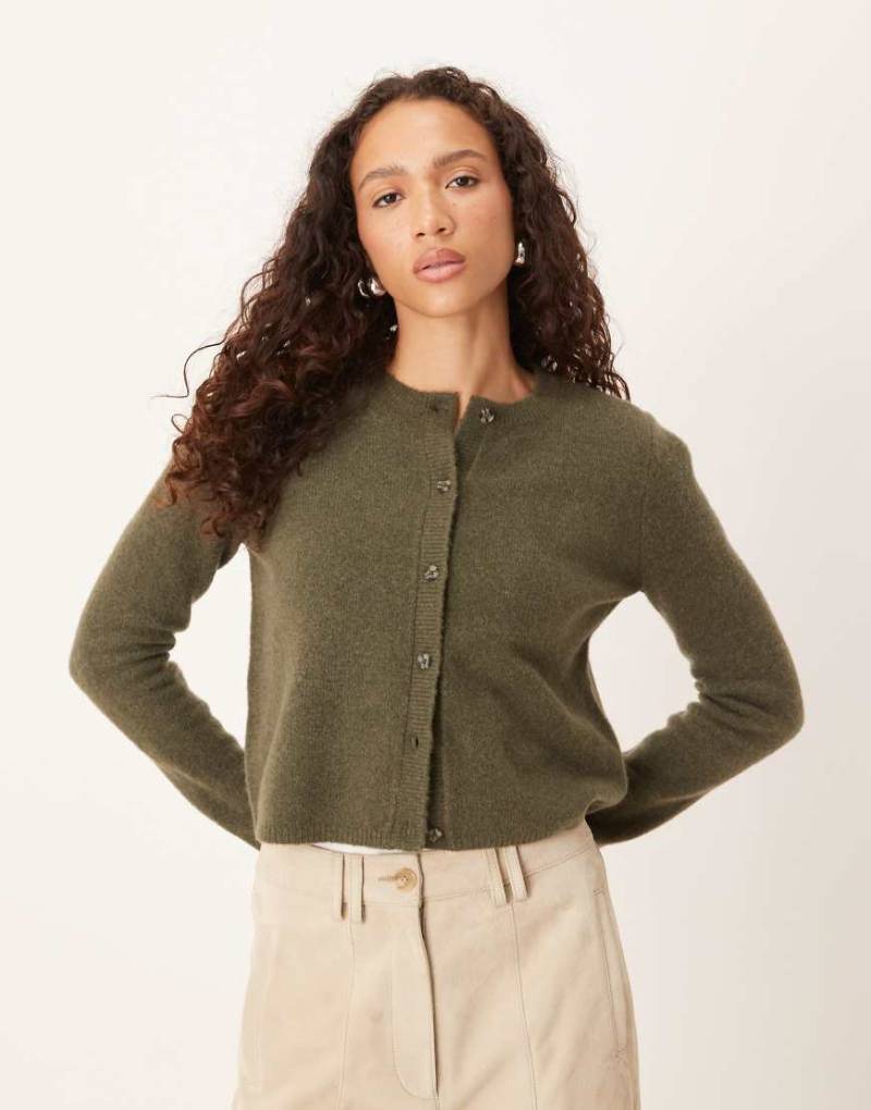 JDY - Strickjacke in Khaki mit Wollanteil und Rundhalsausschnitt-Grün von JDY