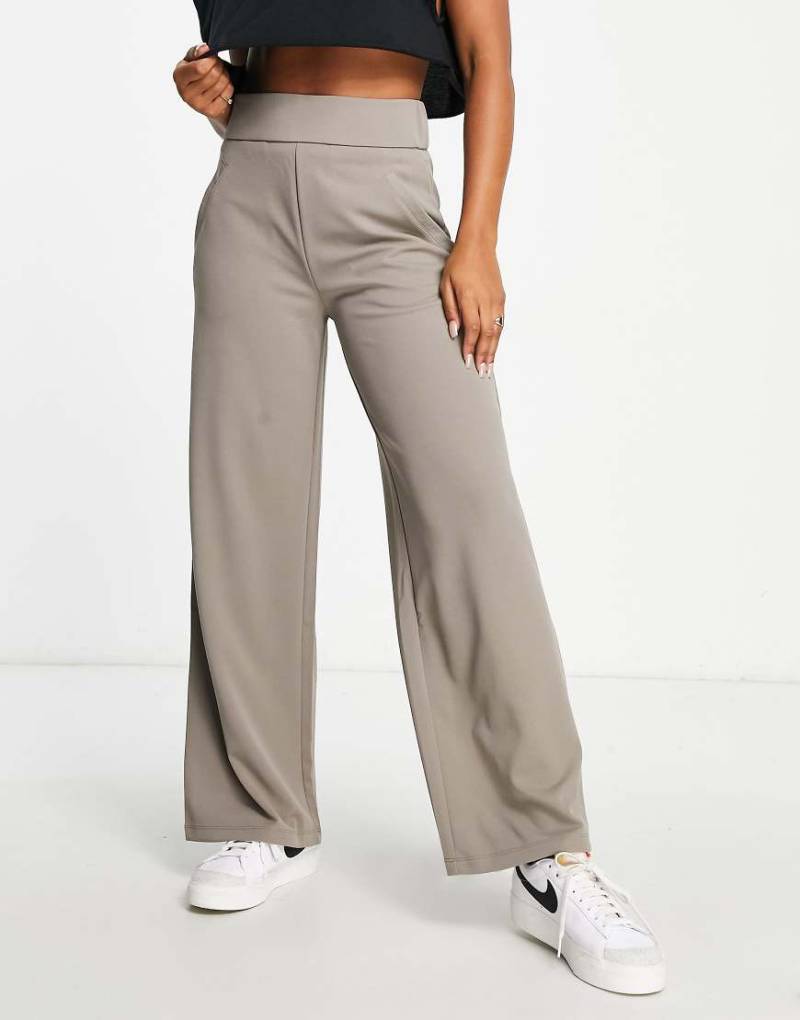 JDY - Elegante Hose in Pilzbraun mit weitem Schnitt-Grau von JDY