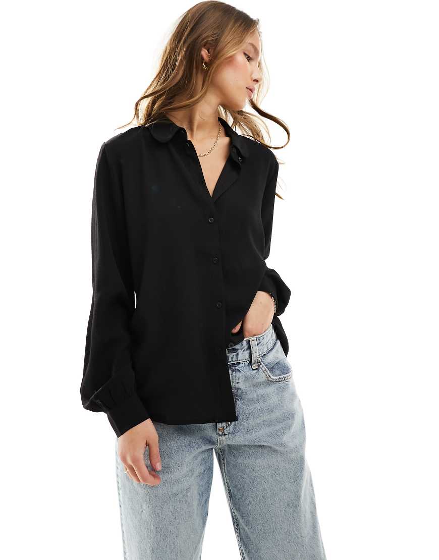 JDY - Langärmlige Bluse in Schwarz von JDY