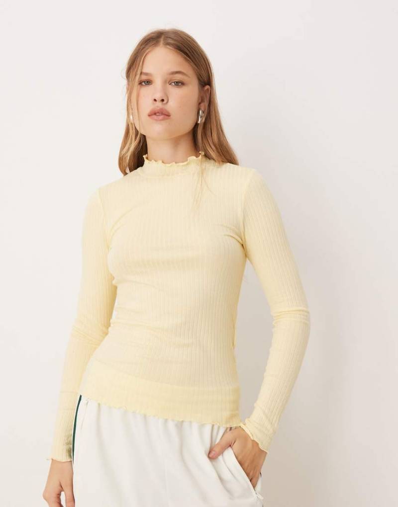 JDY - Langärmliges Oberteil in Buttermilch mit Kräuselsaum-Gelb von JDY