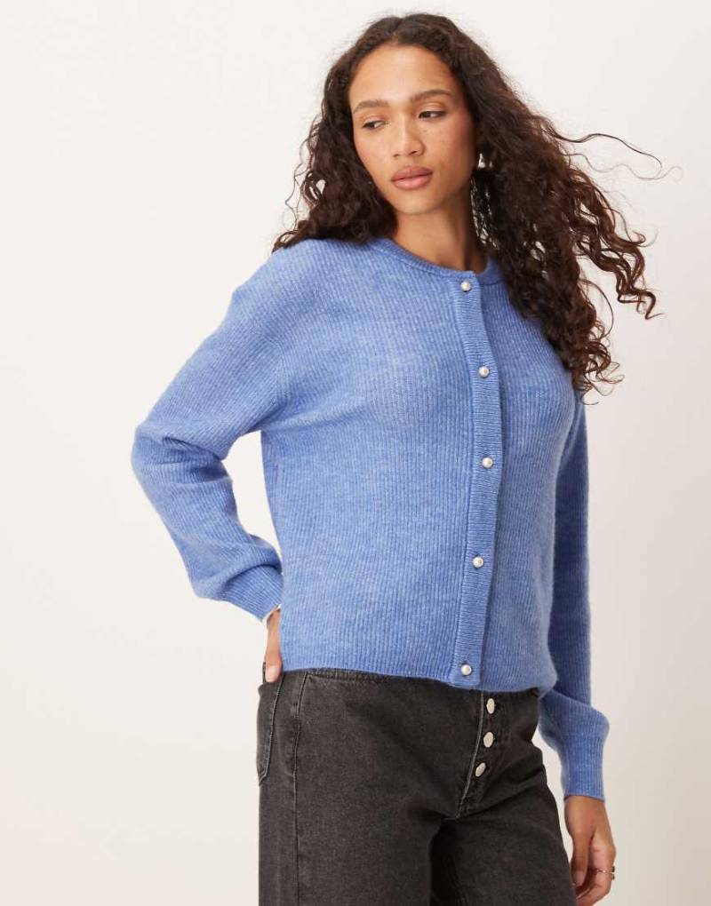 JDY - Leichte, gerippte Strickjacke in Blau von JDY