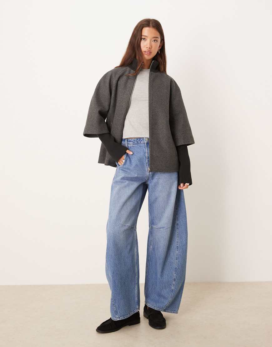 JDY - Mantel in Dunkelgrau mit Verzierung am Ärmel von JDY