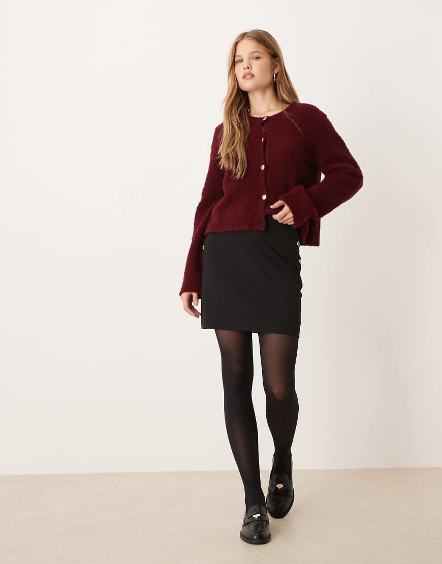 JDY - Minirock in Schwarz mit Knopfdetails von JDY