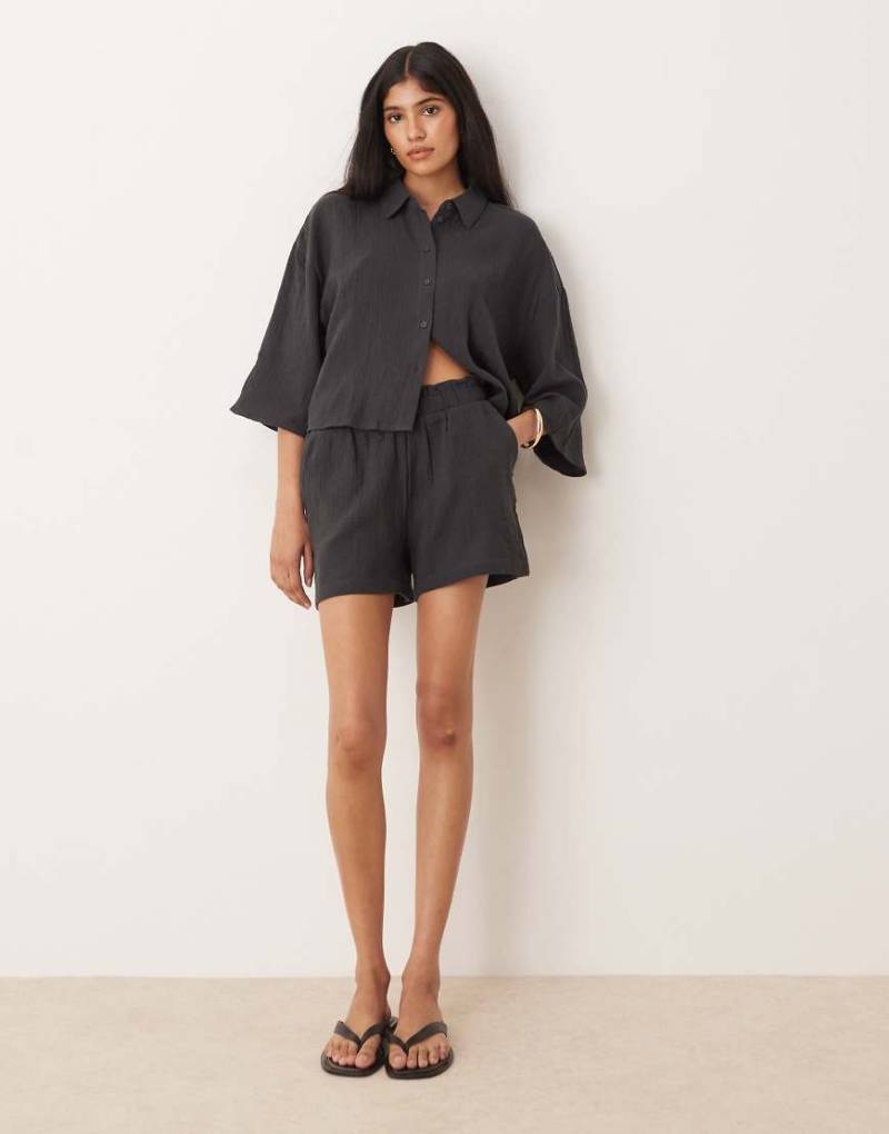 JDY - Musselin-Shorts in Anthrazit, Kombiteil-Grau von JDY