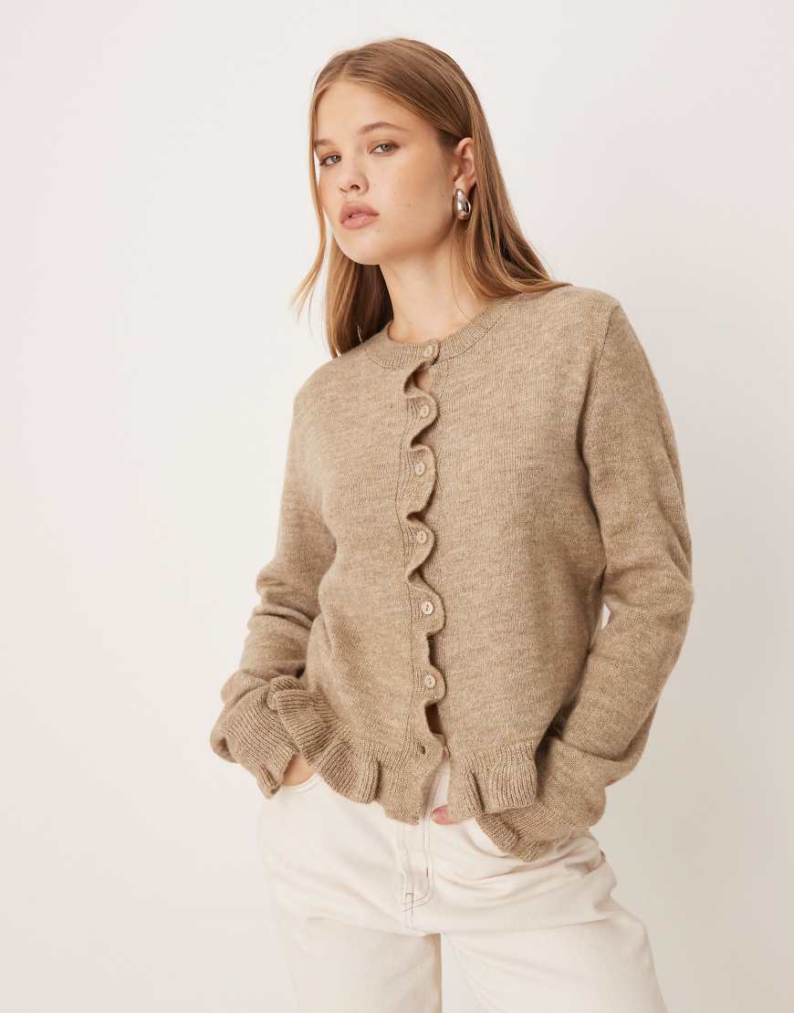JDY - Strickjacke in Dunkelbeige mit Rüschendetails-Neutral von JDY
