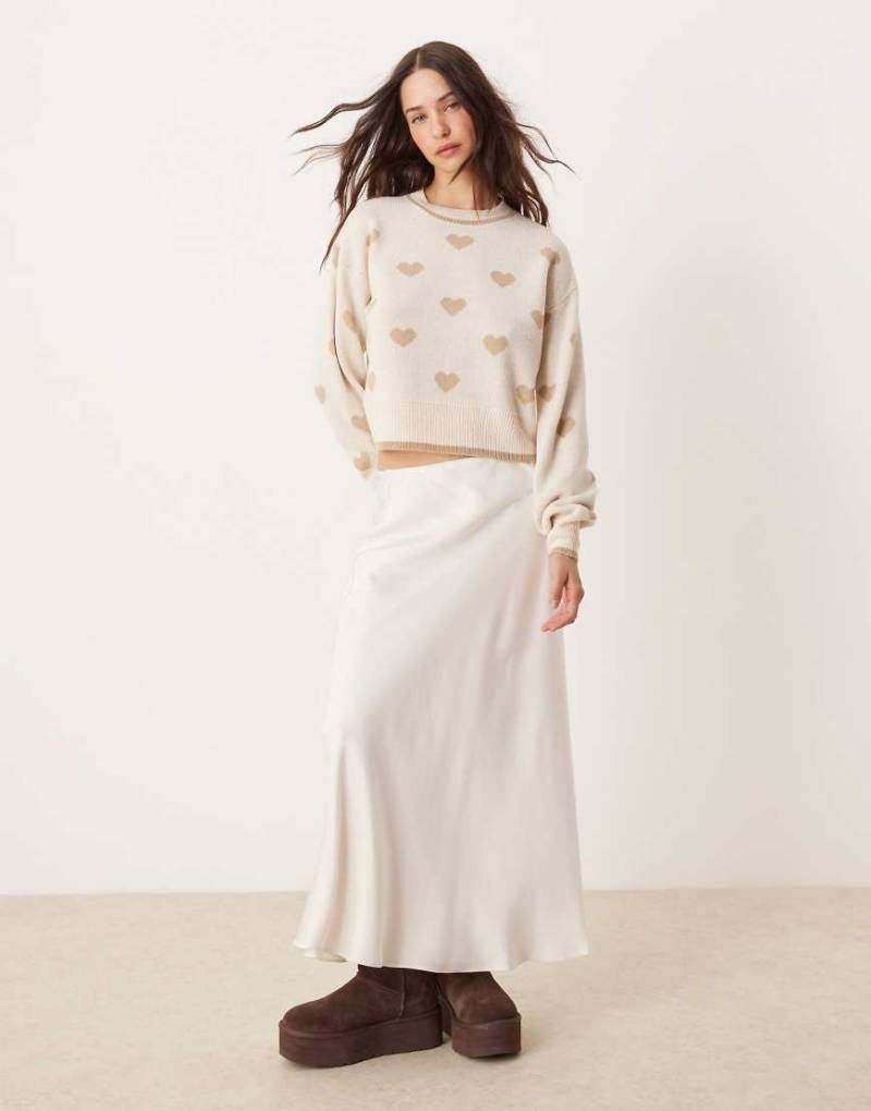 JDY - Strickpullover in Beige mit Rundhalsausschnitt und Herzmuster-Neutral von JDY