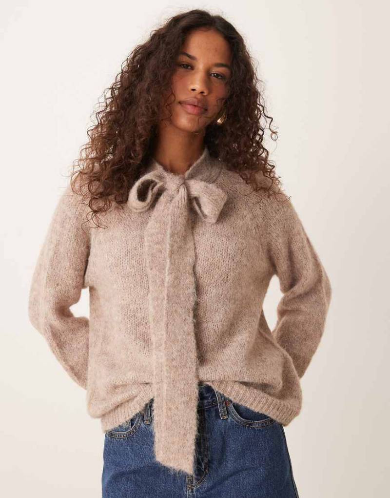 JDY - Strickpullover in meliertem Beige mit Schleifendetail-Neutral von JDY