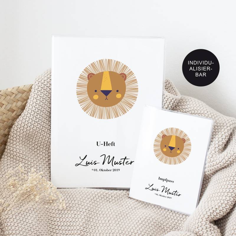 U-Heft Hülle "Löwe" Mit Impfpass Personalisiert - Untersuchungsheft Und Impfpasshülle Als Babygeschenk Geburt Schutzhülle von JDesignerie