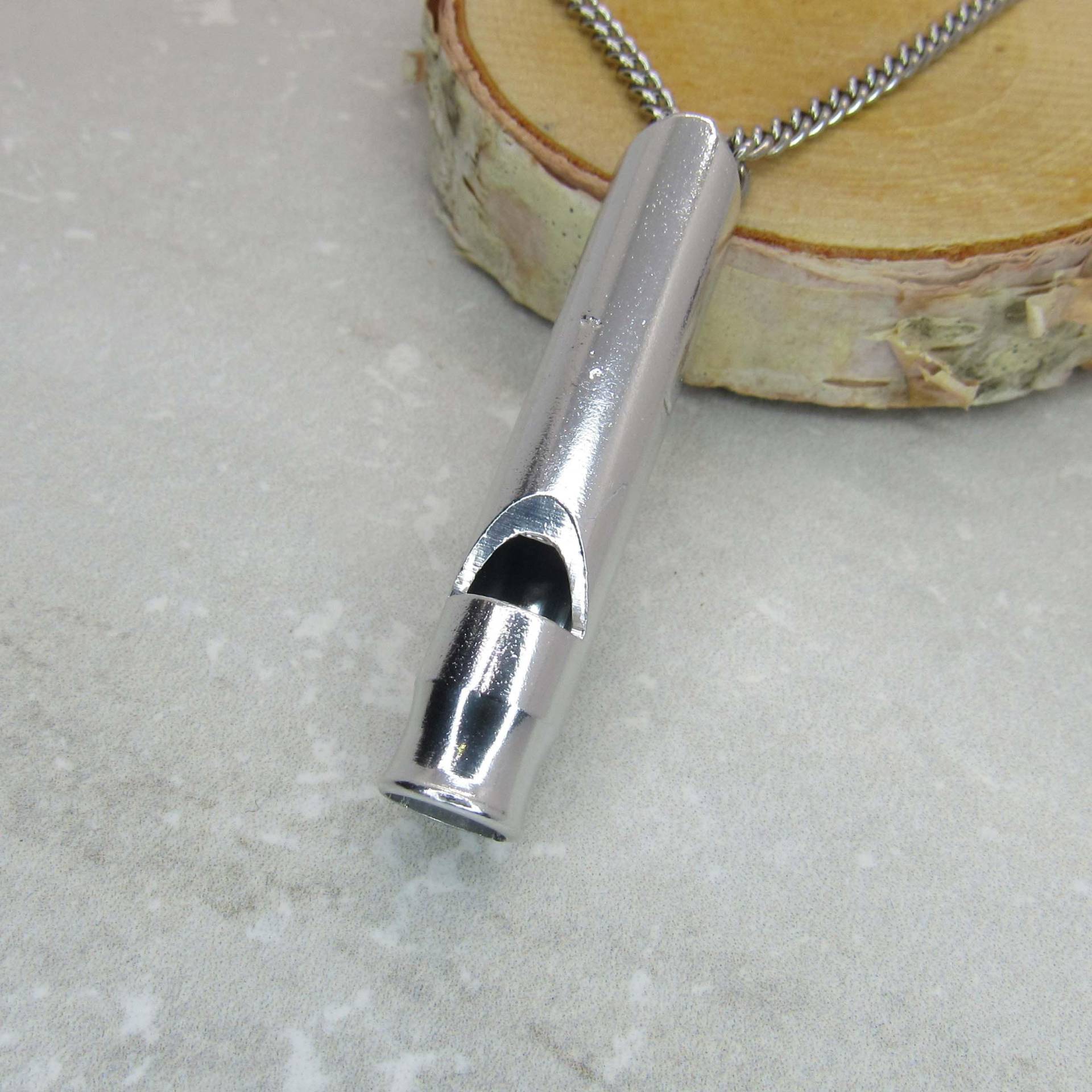 Aluminium Silber Pfeife Anhänger Halskette, Charm Herren Halskette Musical Geschenk Für Männer, Damen Aluminium Silber Pfeife Anhänger Halskette, Charm Herren Halskette Musical Geschenk Für Männer, Damen von JDsFashionJewelry