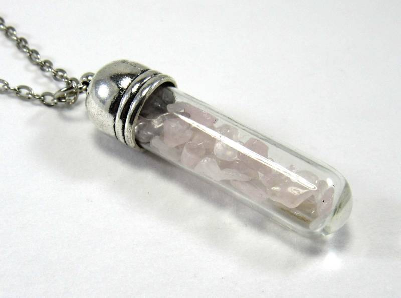 Druzy Rosenquarz Kristall Chips Glasflasche Anhänger, Chakra Halskette, Heilkristall, Frauen Halskette von JDsFashionJewelry
