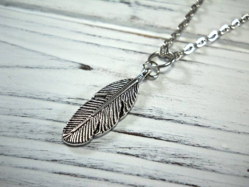 Feder Anhänger, Antik Silber Ton, Herren Halskette, Damen Ton Kette, Kunstleder Schnur, Wildleder Schnur von JDsFashionJewelry