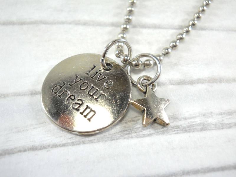 Leben Sie Ihr Traum & Kleine Sterne Charme Halskette, Herren Oder Damen, Antik Silber Ton Kette, Faux Leder Kordel, Wildleder Lederschnur von JDsFashionJewelry