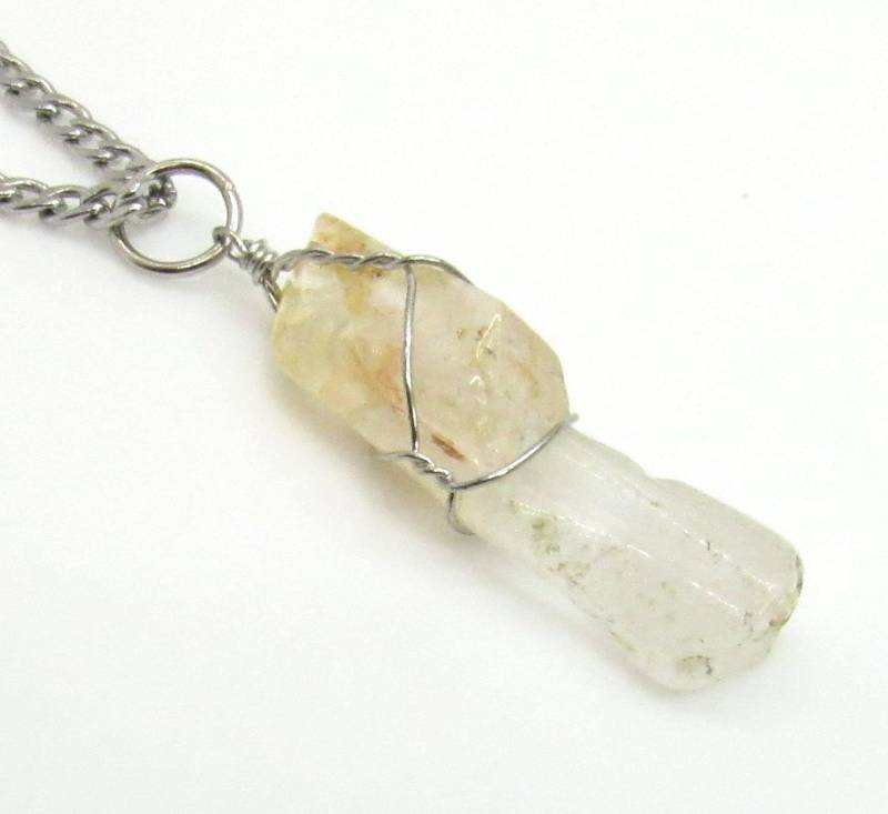 Natürliche Quarzkristall Edelsteinanhänger Mit Silberdrahtverpackung, Edelstein-Halskette Für Herren, Chakra-Heilkristall-Anhänger, Damenhalskette von JDsFashionJewelry