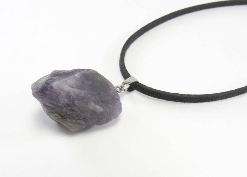 Roher Natürlicher Amethyst Nugget Anhänger, Chakra Halskette, Heilkristall, Quarz Edelstein, Frauen Männer Halskette von JDsFashionJewelry