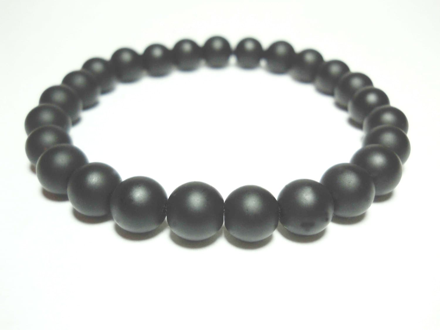 Schwarzes Mattes Edelstein Armband, Perlen 8mm, Matt Satiniert Finish, Herren Schmuck, Geschenk Für Männer, Frauen Armband von JDsFashionJewelry