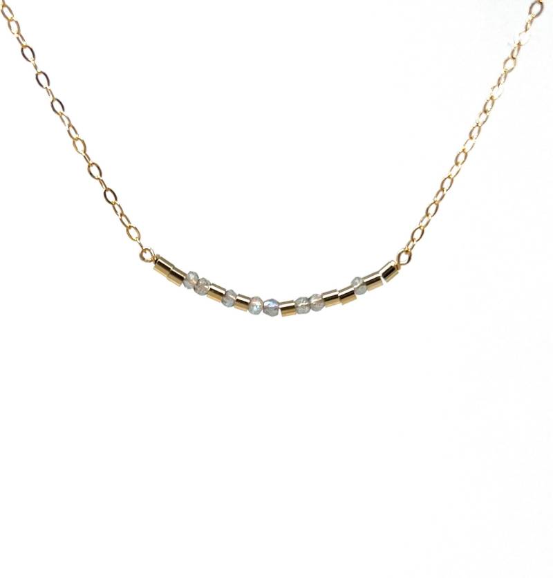 Custom Labradorit Morse Code Halskette Erhältlich in Gold Fill, Sterling Silber Und Roségold Fill Custom Labradorit Morse Code Halskette Erhältlich in Gold Fill, Sterling Silber Und Roségold Fill von JENNYandJUDE
