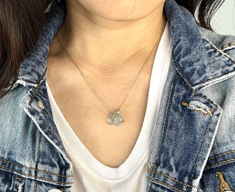 Fünf Tropfen Blau Aquamarin Stein Perlen Halskette Gold, Rose Gold Oder Silber von JENNYandJUDE