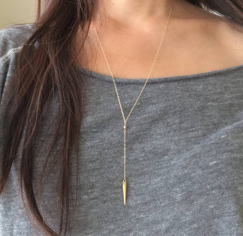 Gold Y Lariat Tropfen Spike Halskette Auch in Silber - Benutzerdefinierte Handgemachte Zierliche von JENNYandJUDE