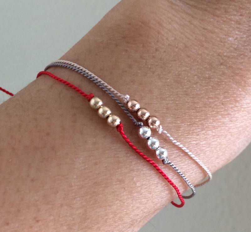 Three Wishes Perlen Gold Fill Armband Auch in Silber Und Roségold Erhältlich Three Wishes Perlen Gold Fill Armband Auch in Silber Und Roségold Erhältlich von JENNYandJUDE