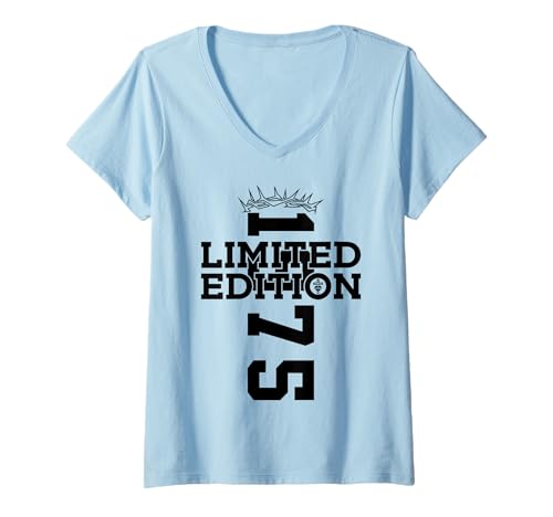 Damen RELIGIÖS Limited Edition 1975 Jesus 50. Geburtstag T-Shirt mit V-Ausschnitt von JESUS LOVES YOU BIRTHDAY DESIGNS & OUTFITS