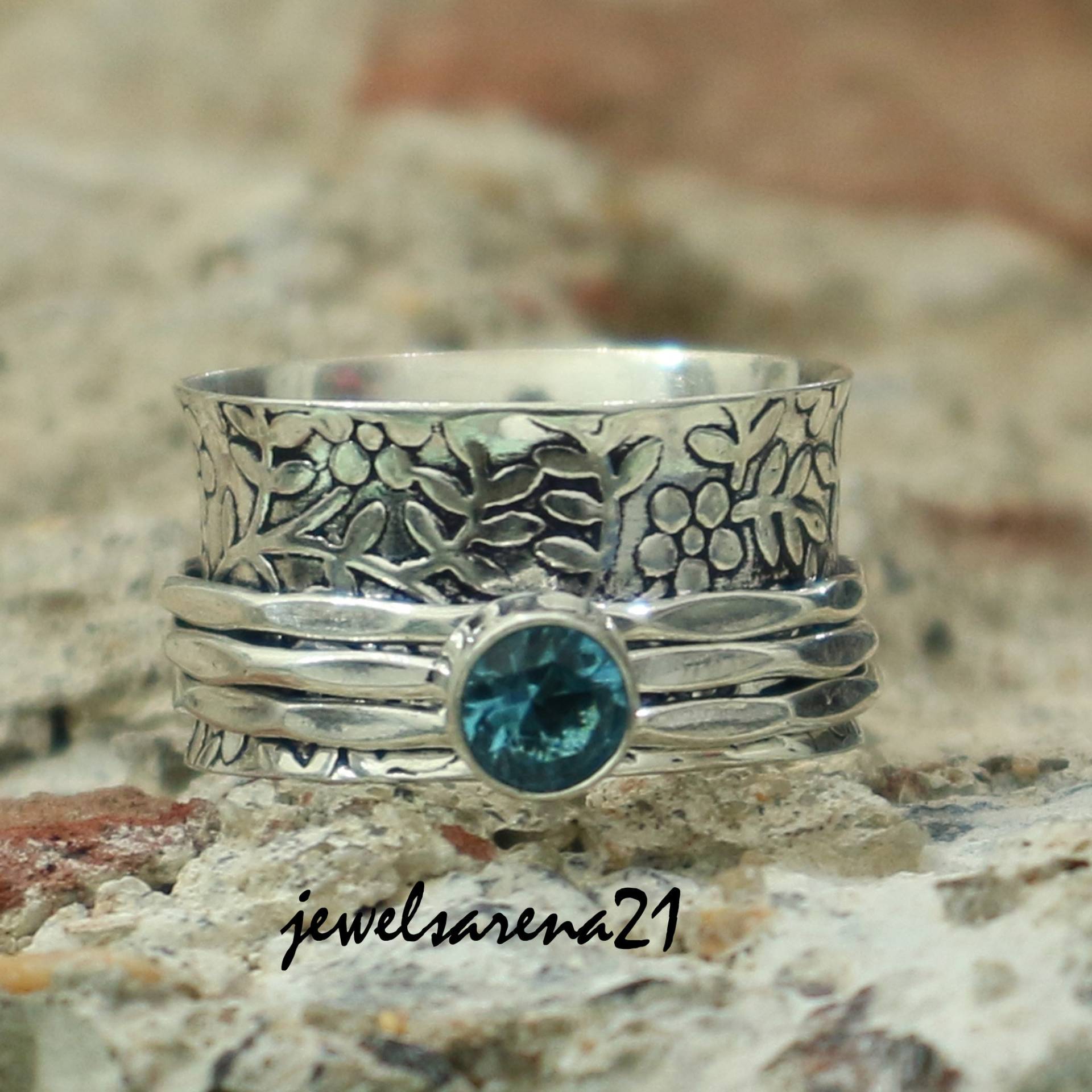 Blautopas Ring, Spinner 925 Sterling Silber Handgemachter Meditation Fidget Daumen Frauen Geschenk Für Sie von JEWELSARENA21