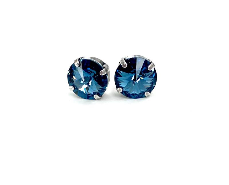 Denim Blau 12mm Echte Kristall Ohrstecker Denim Blau 12mm Echte Kristall Ohrstecker von JEWELSbyJamieLee