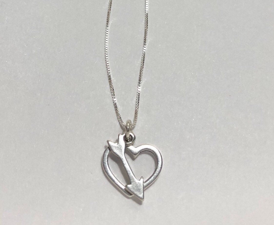 Verliebt. Herz Und Pfeil Halskette. Sterlingsilber 925 Verliebt. Herz Und Pfeil Halskette. Sterlingsilber 925 von JFHCs