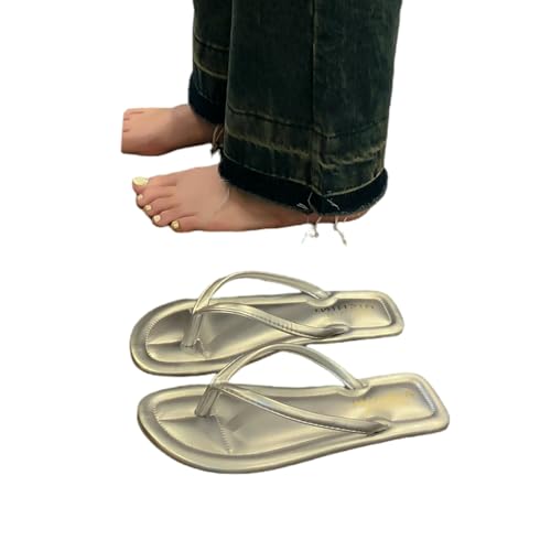 JGDSDMJG Damen Flip Flops Große Größe Flip-Flops Sommer Mode Flache Schuhe Sandalen Strand Frauen Outdoor Tragen-silber-41 JGDSDMJG Damen Flip Flops Große Größe Flip-Flops Sommer Mode Flache Schuhe Sandalen Strand Frauen Outdoor Tragen-silber-41 von JGDSDMJG