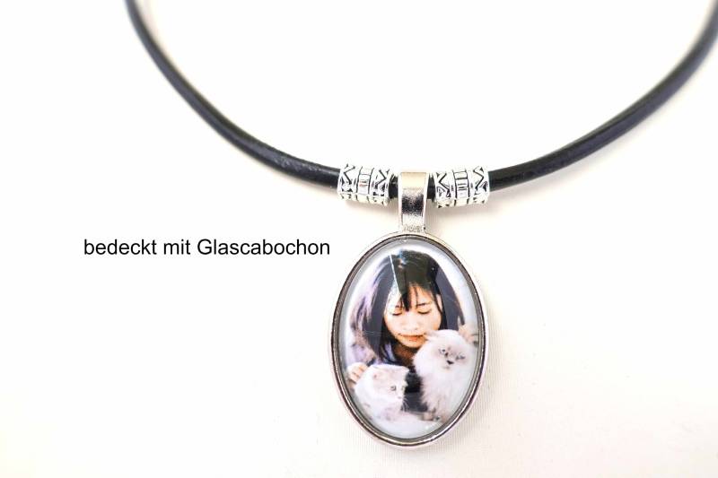 Personalisierte Foto-Halskette, Leder Halskette, Foto-Anhänger Personalisierte Foto-Halskette, Leder Halskette, Foto-Anhänger von JGPersonalGeschenk