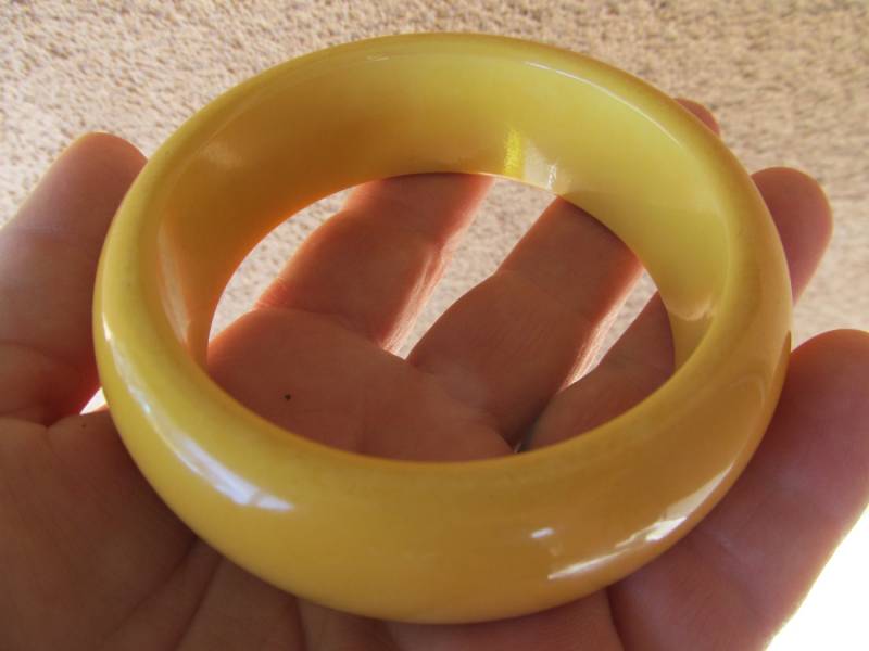 1950Er Zitronengelb Chunky Bakelit Armreif Geprüft von JGallegosArt
