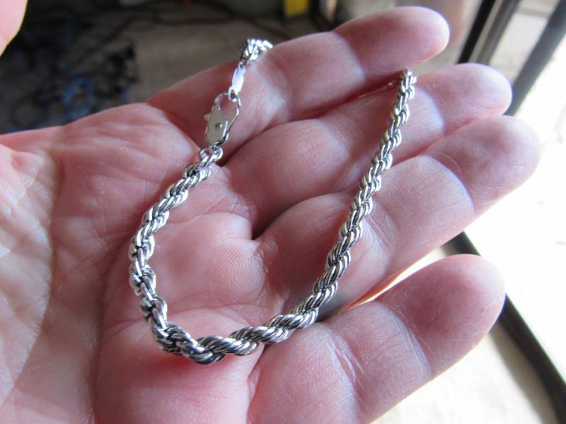 24K Gold Layered Seil Armband von JGallegosArt