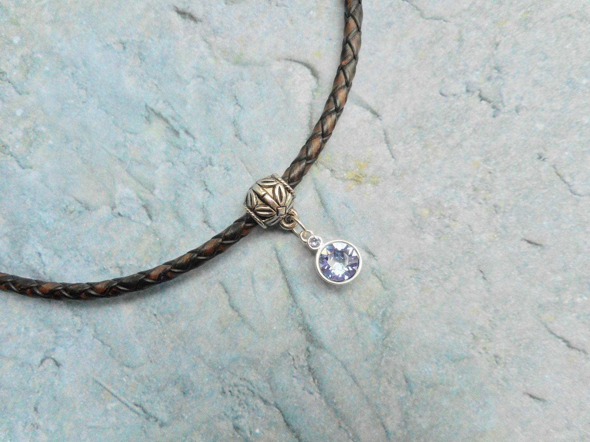 Aqua Blue Swarovski Kristallanhänger Braun Leder Halskette Handgemachte Damen Ornament Einzigartige Hausgemachte Stilvolle Mode Schmuck von JHFWBeadsAndFindings