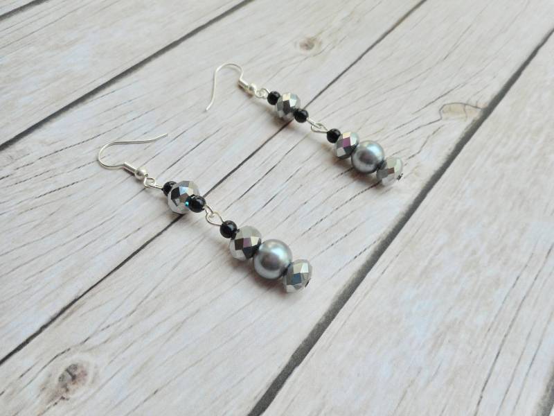 Funkelnde Grau Schwarz Silberton Ohrringe Baumeln Damen Schmuck Handgemachte Ornament Hausgemachte Mode-Accessoires Trending Artikel von JHFWBeadsAndFindings