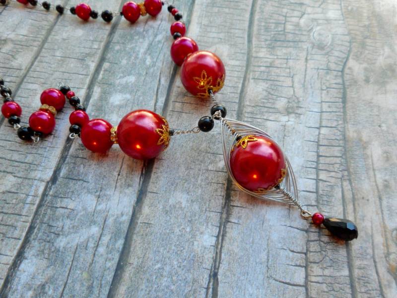 Red Perles Halskette Damen "Schmuck Heringbone Anhänger Stilvollen Schmuck Roten Perlen Handgemachte Einzigartiges Geschenk Für Sie von JHFWBeadsAndFindings