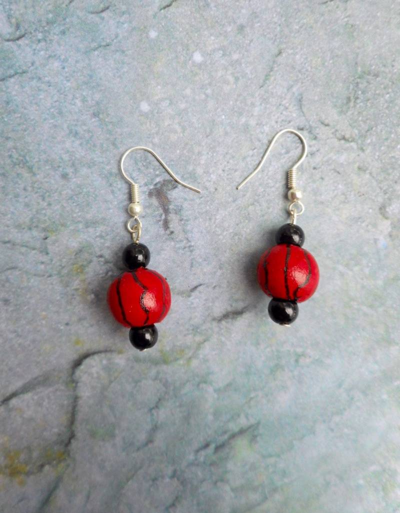 Roten Holz Baumelnde Ohrringe Handgemachte Damen Schmuck Handbemalte Perlen Mode Frauen Selbstgemachten Geschenk von JHFWBeadsAndFindings