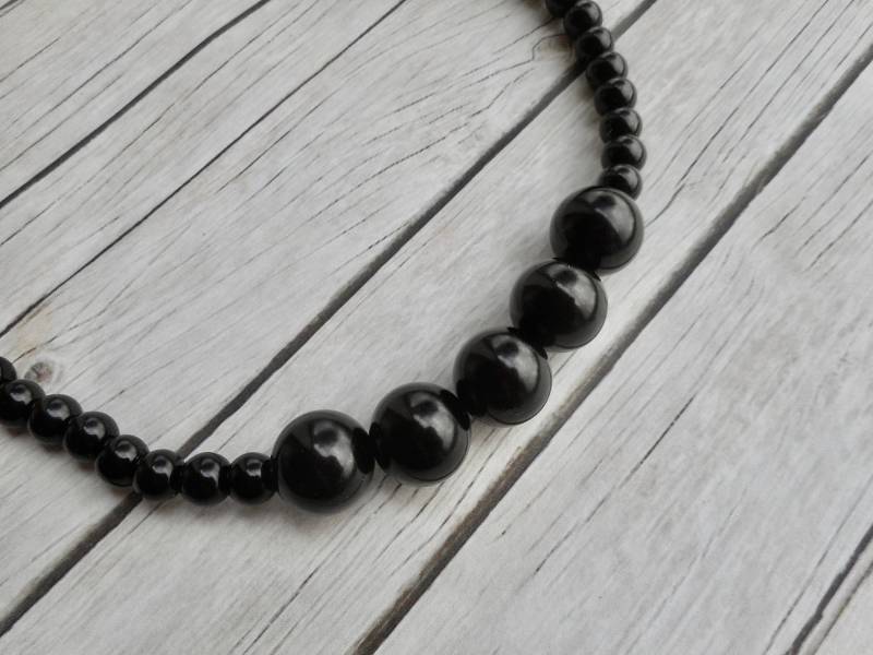 Schwarze Perlenkette Einfache Damen Schmuck Handgefertigte Uni Pearl Halskette Trending Artikel Jet Black Mode Geschenk von JHFWBeadsAndFindings