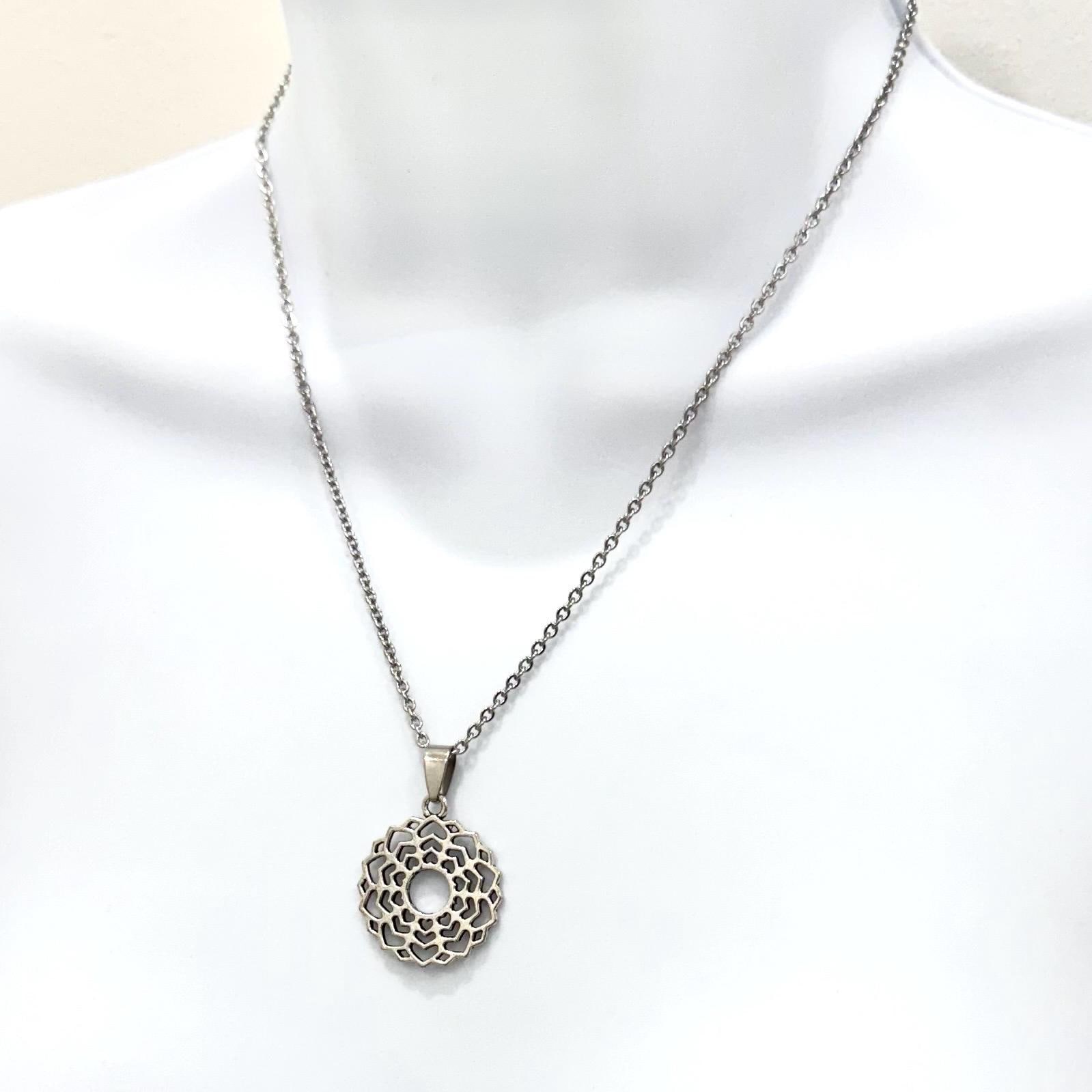 Kronen Chakra Halskette Edelstahl Yoga Schmuck Kronen Chakra Halskette Edelstahl Yoga Schmuck von JICFDesigns