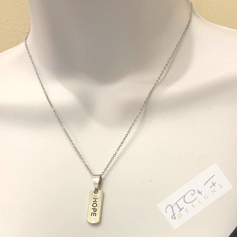 Hope Tag Halskette Antik Silber Charm, Edelstahl Kette Hope Tag Halskette Antik Silber Charm, Edelstahl Kette von JICFDesigns