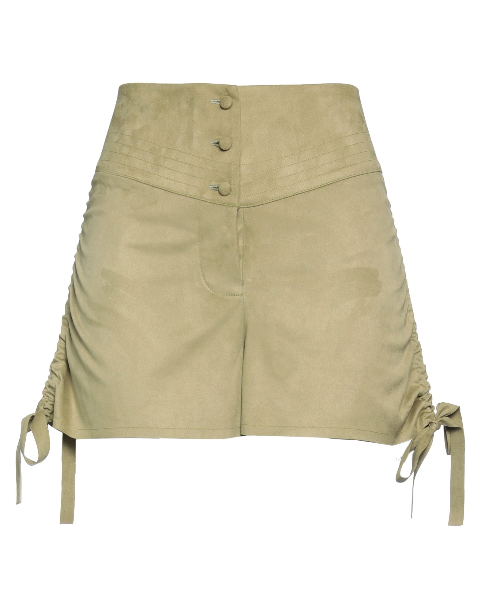 JIJIL Shorts & Bermudashorts Damen Militärgrün von JIJIL