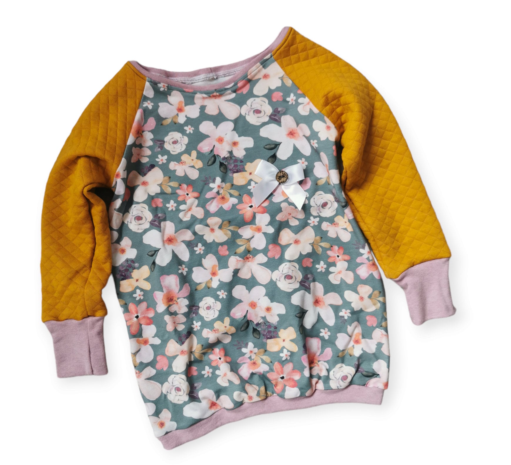 Langarmshirt Größe 104 Mitwachsend | Schickes Oberteil Mädchen Longsleeve Geburtstagsgeschenk Kleidung Blumenshirt von JIOJIOhandmade