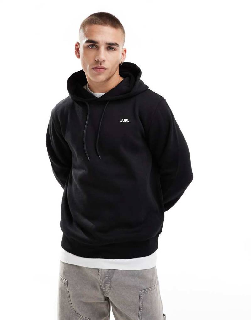 JJ Rebel - Kapuzenpullover in Schwarz mit kleinem Logo auf der Brust von JJ Rebel