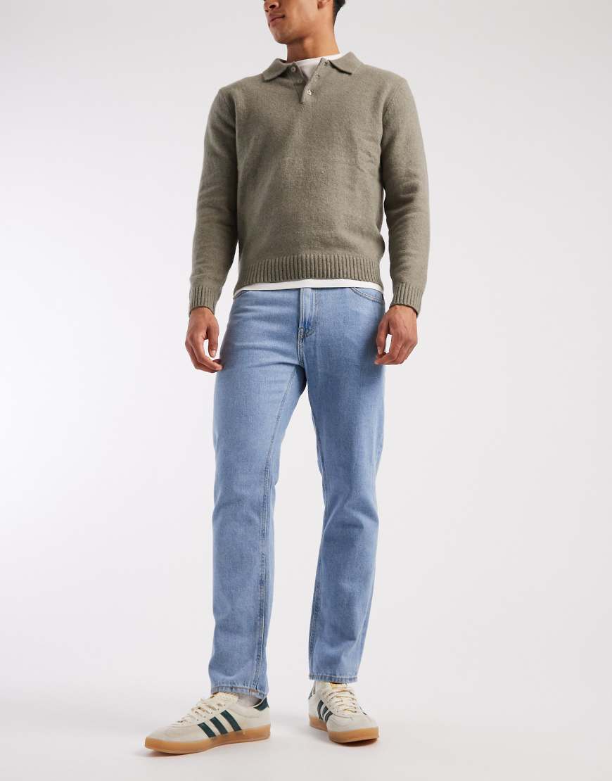 JJ Rebel - Noah - Straight Jeans in hellblauer Waschung von JJ Rebel