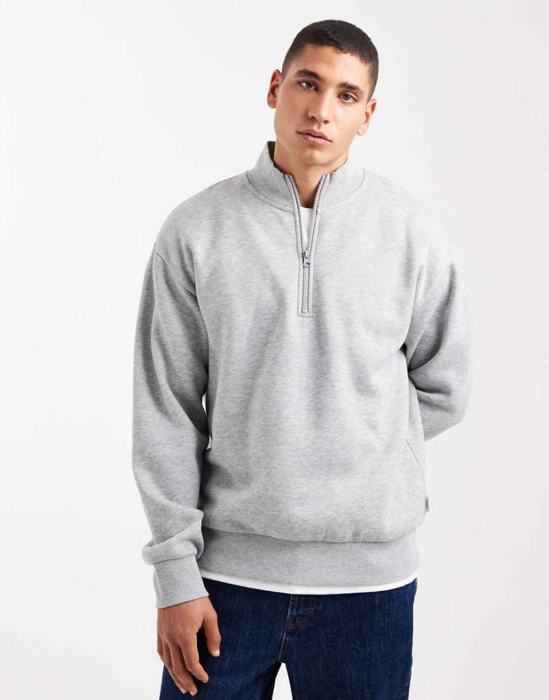 JJ Rebel - Oversize-Sweatshirt in Grau mit kurzem Reißverschluss von JJ Rebel