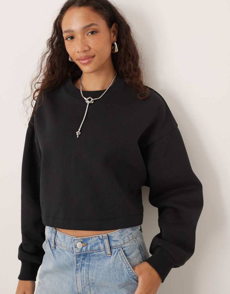 JJXX - Cropped-Sweatshirt in Schwarz mit Oversize-Passform von JJXX
