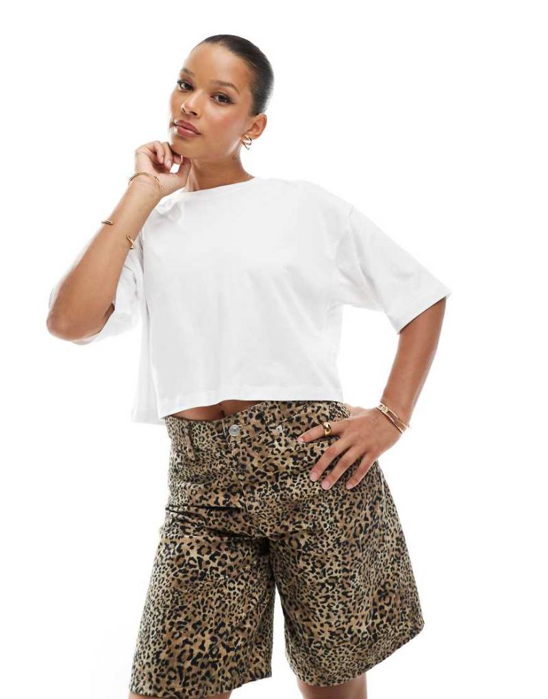 JJXX - Cropped-T-Shirt in Weiß mit Oversize-Schnitt von JJXX